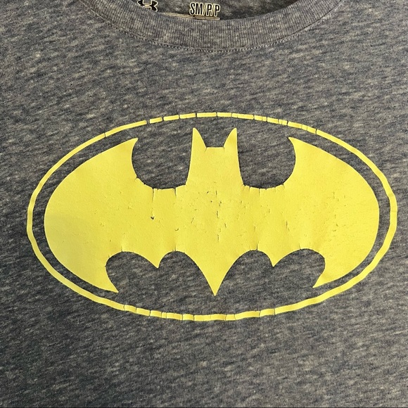 Under Armor Small Semi-Fitted Blue and Yellow Batman Tee - Picture 3 of 6